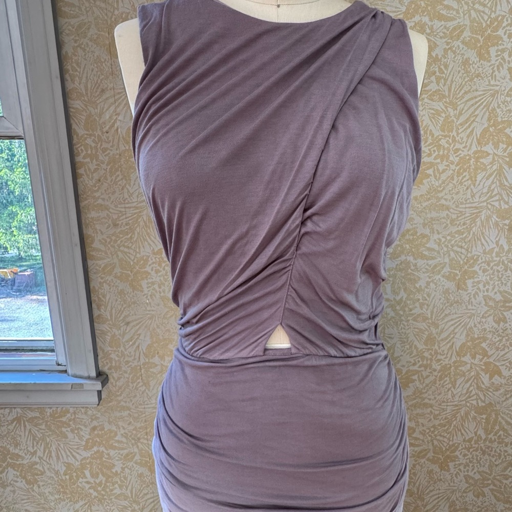 Young Fabulous & Broke Sleeveless Ruched Mini Dress in Grey-White Ombre